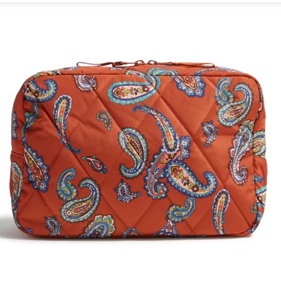 Vera Bradley Handbags - Vera Bradley XL cosmetic bag